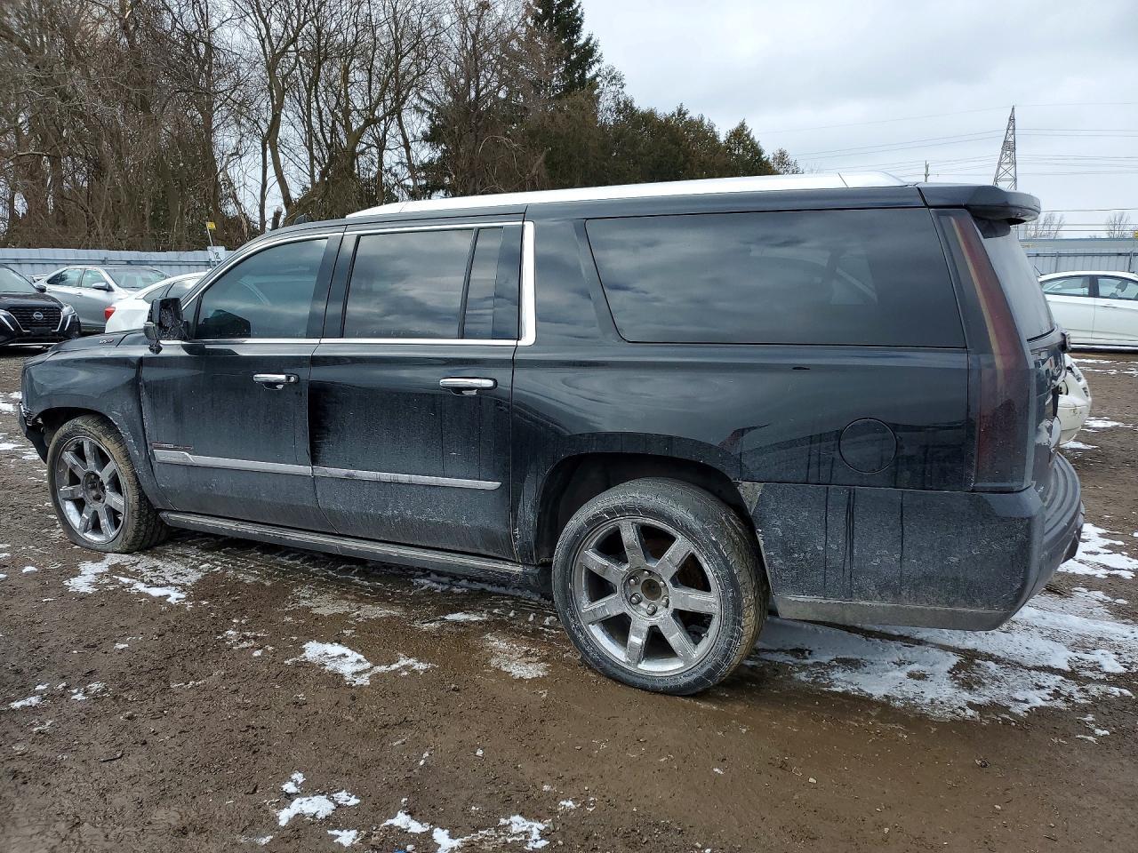 2016 Cadillac Escalade Esv Platinum - Image 2