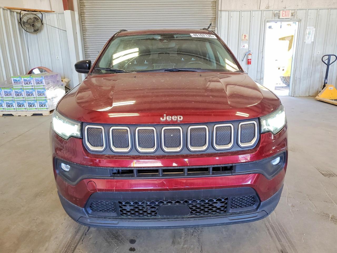 2022 Jeep Compass Latitude - Image 5