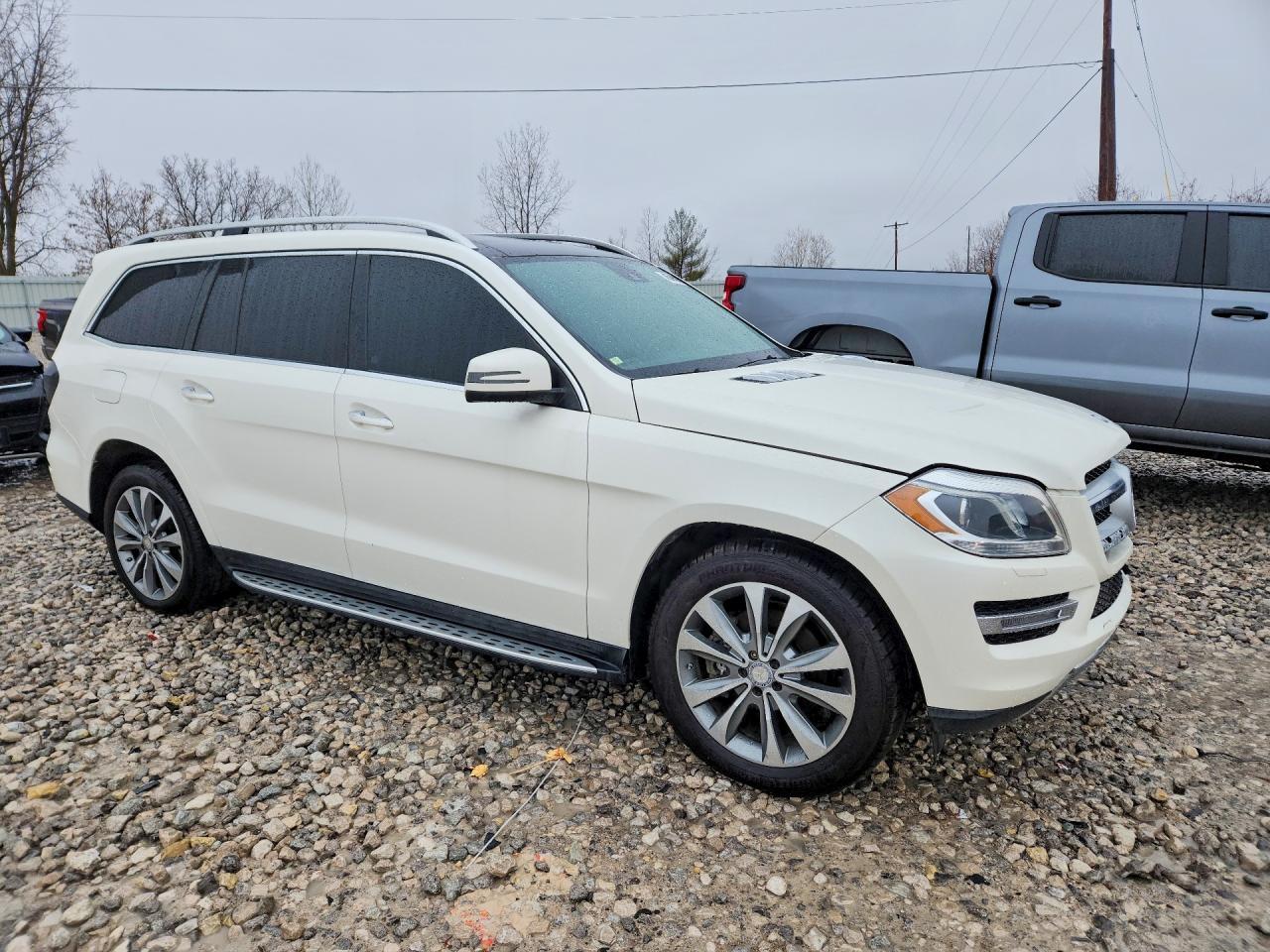 2014 Mercedes-Benz Gl 450 4Matic - Image 4