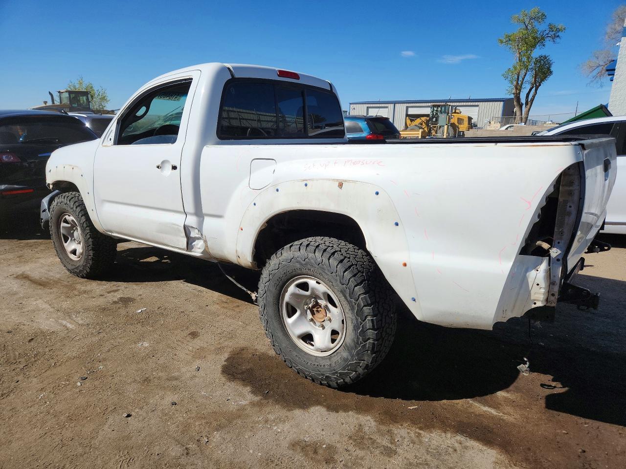 2014 Toyota Tacoma Base - Image 2