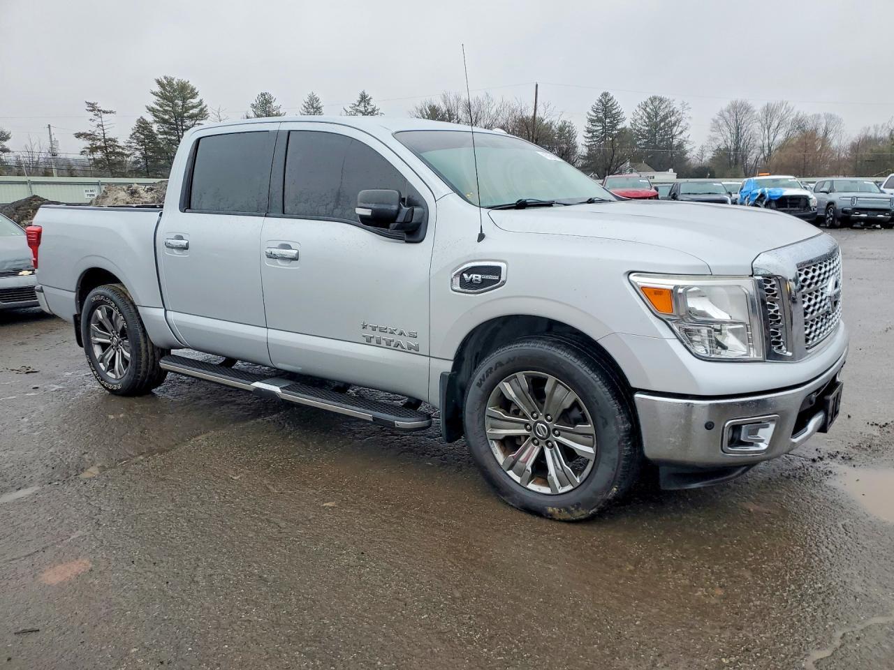 2017 Nissan Titan Sv - Фото 4