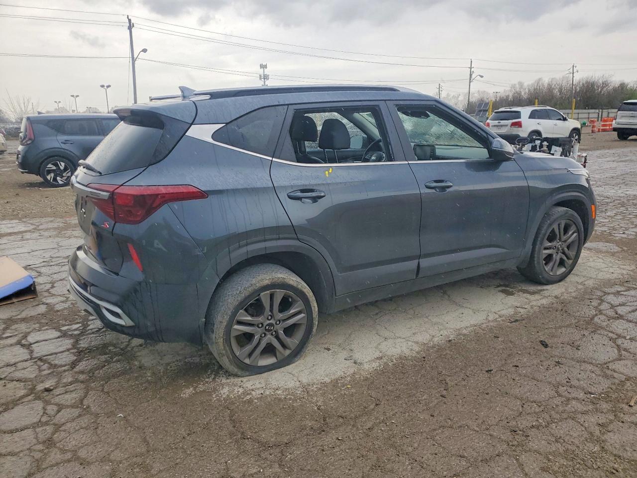 2021 Kia Seltos S - Image 3