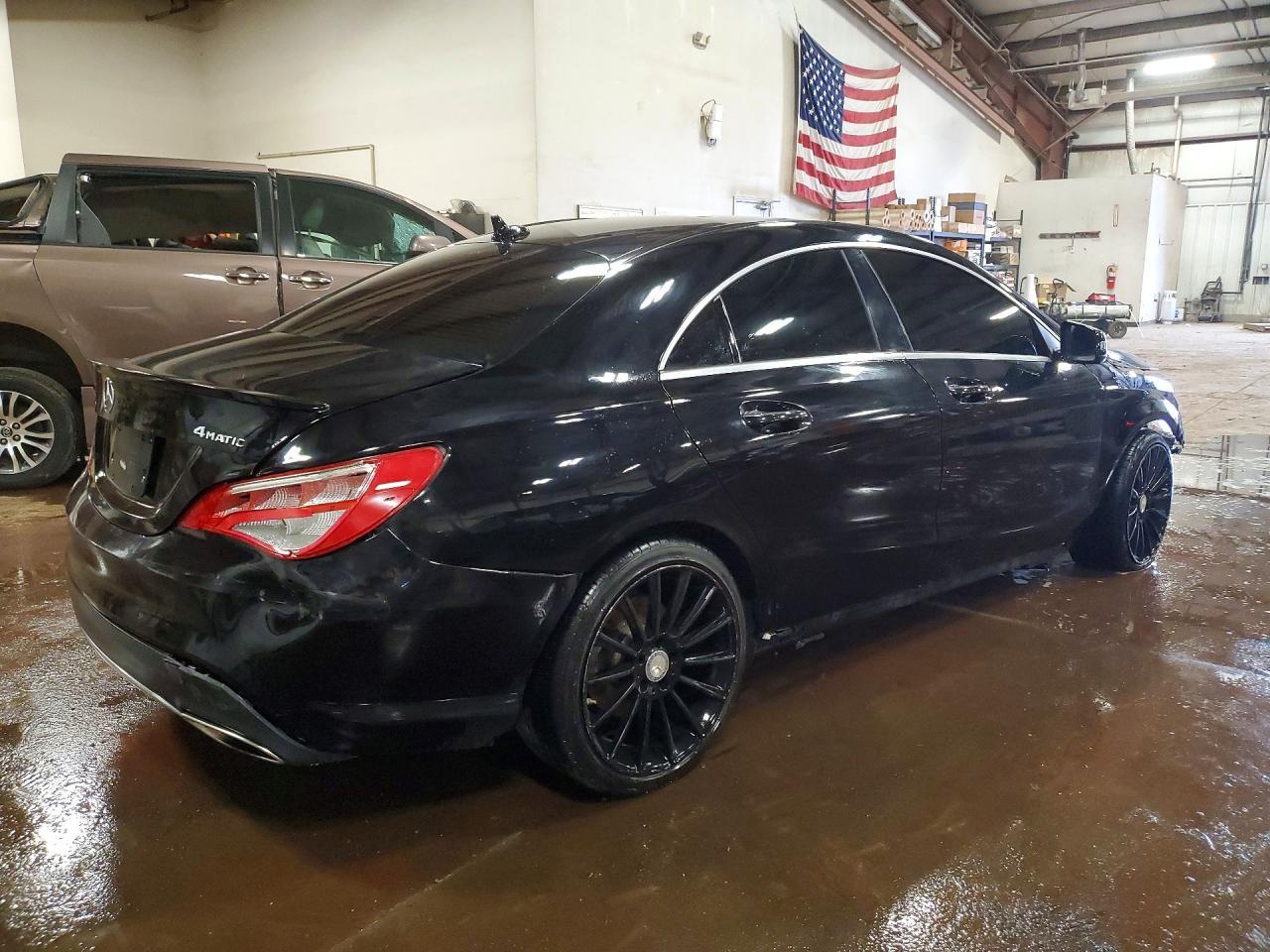 2017 Mercedes-Benz Cla 250 4Matic - Фото 3