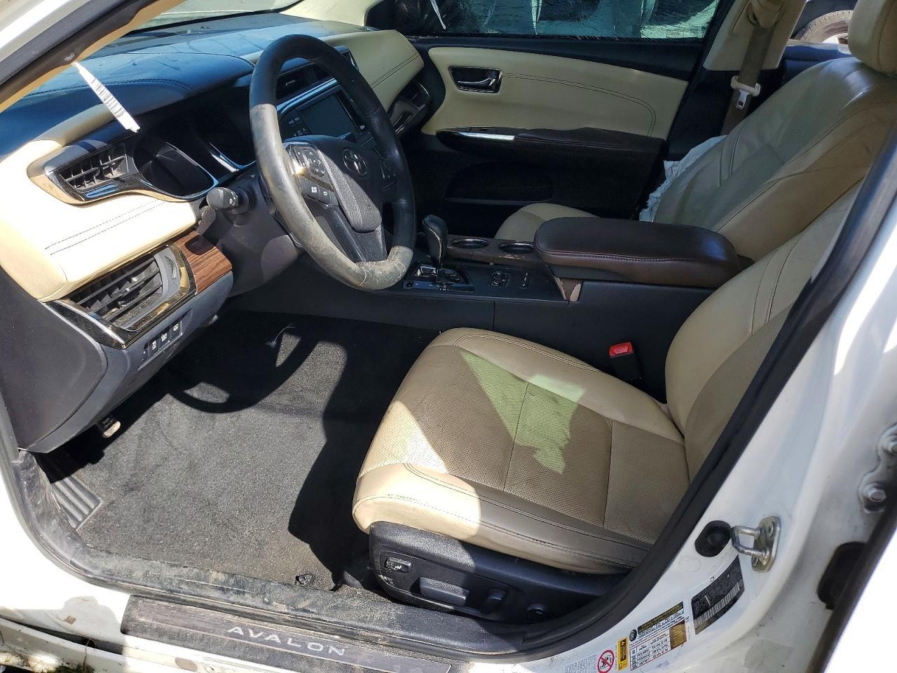 2014 Toyota Avalon Limited - Image 7
