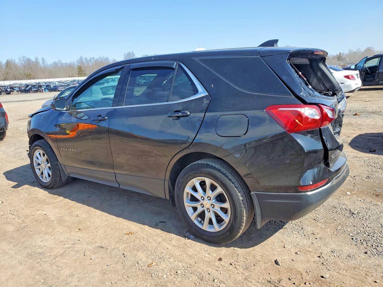 2019 Chevrolet Equinox Lt - Image 2