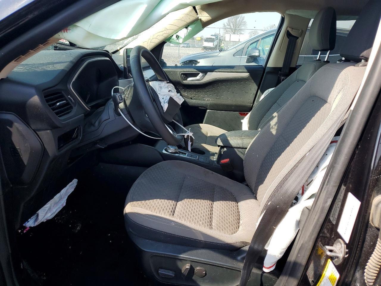 2020 Ford Escape Se - Фото 7