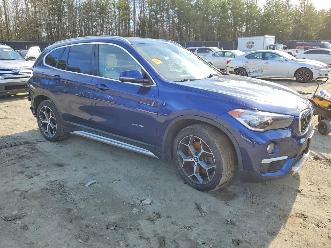 2018 BMW X1 xDrive28I - Фото 4
