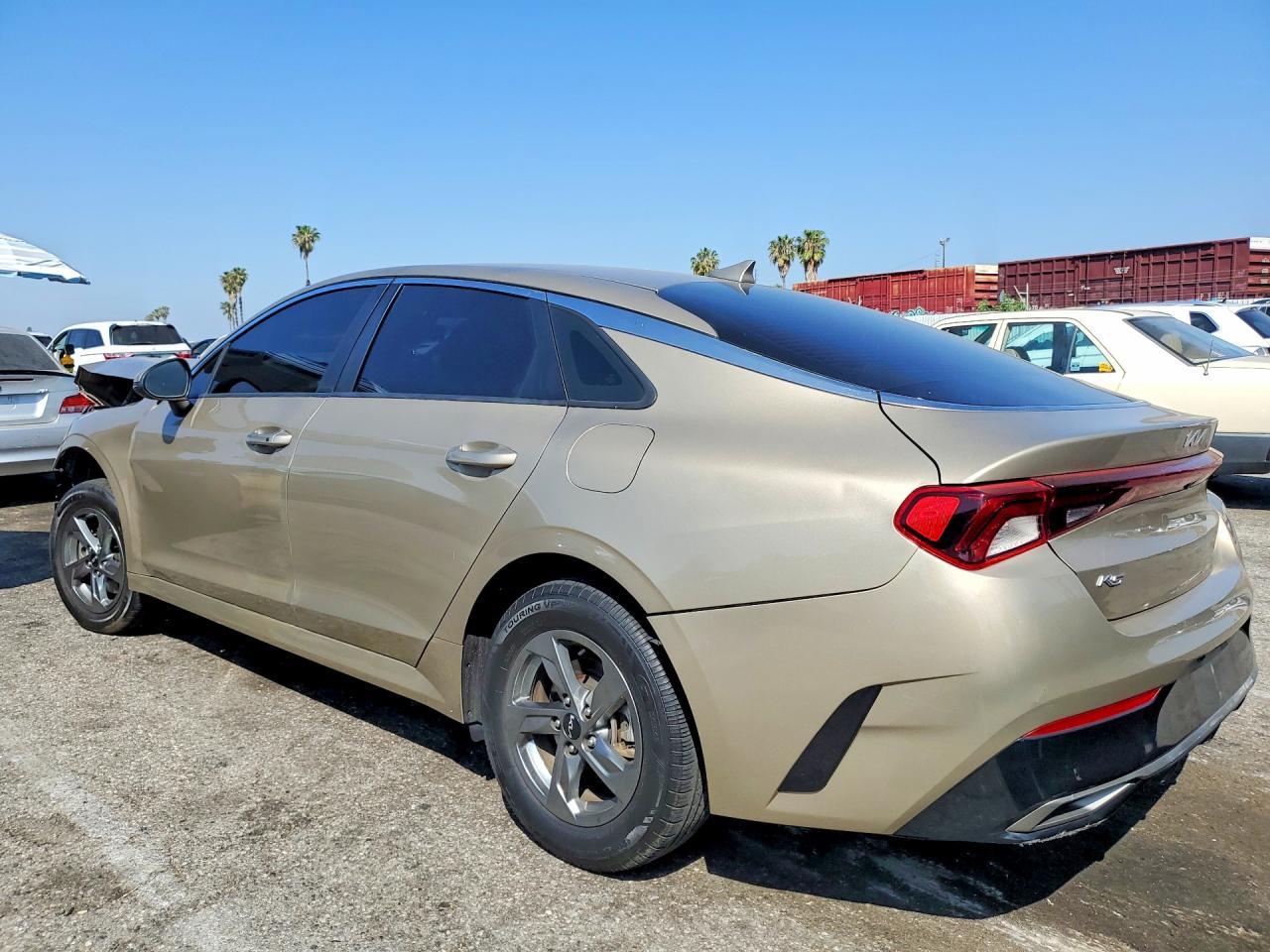 2022 Kia K5 Lxs - Image 2
