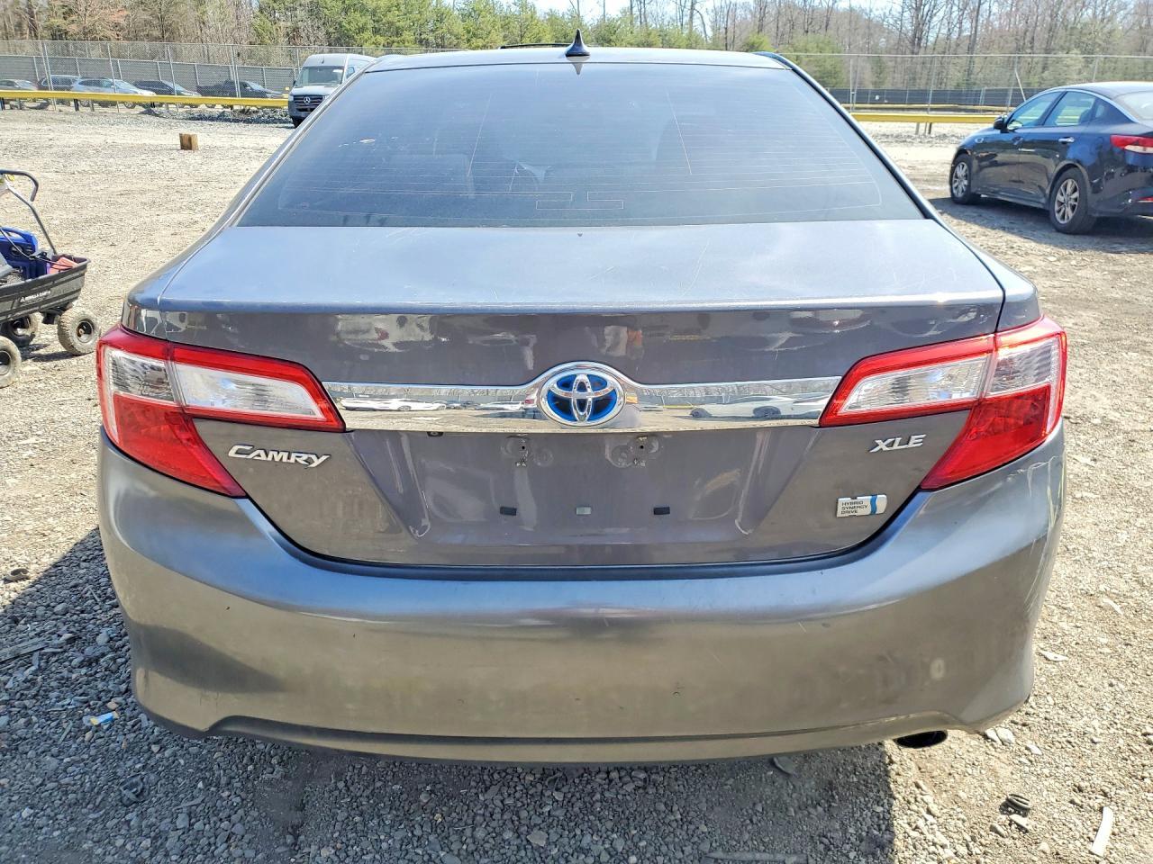 2014 Toyota Camry Hybrid Xle - Фото 6