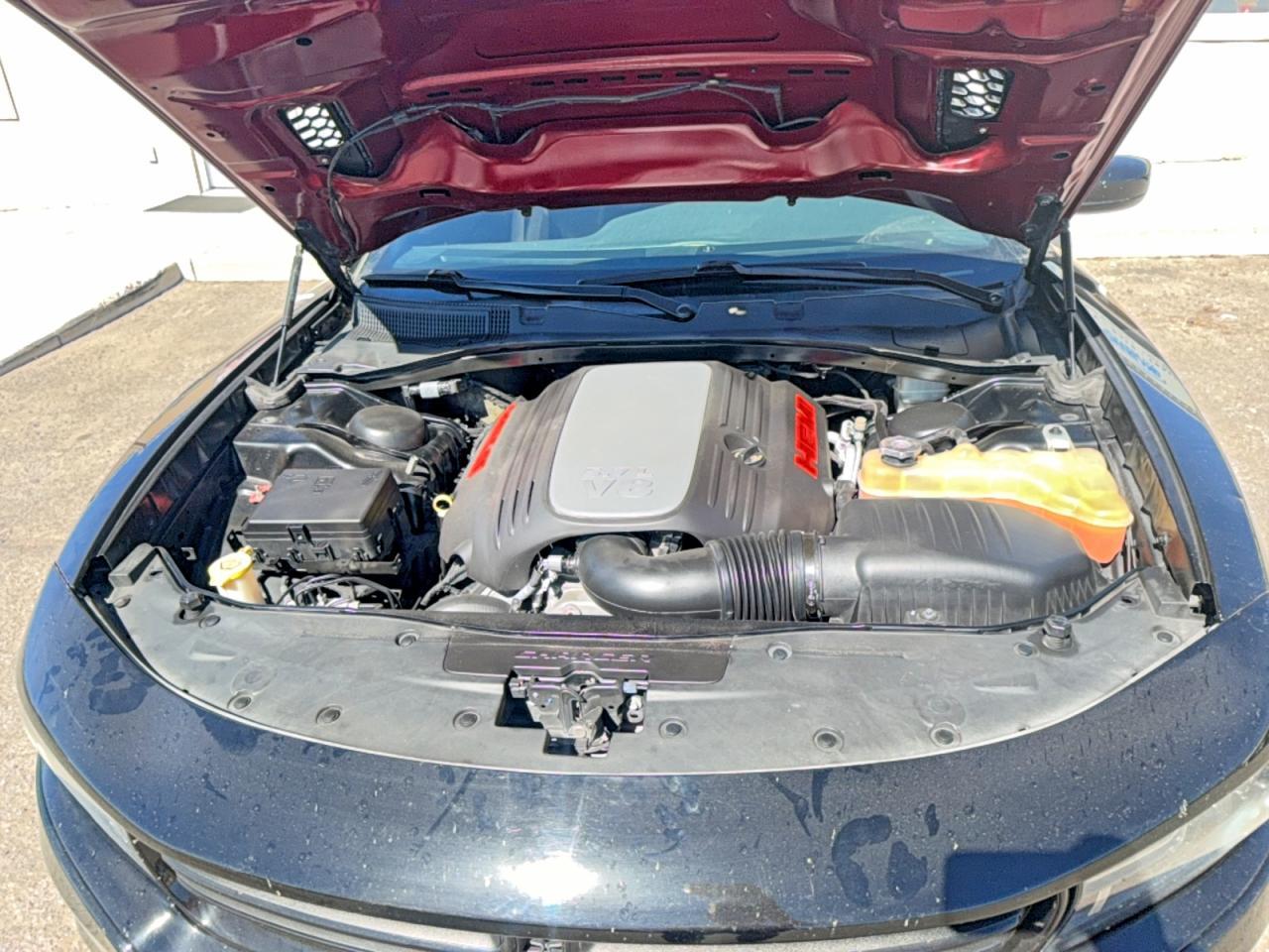 2015 Dodge Charger R - Image 7