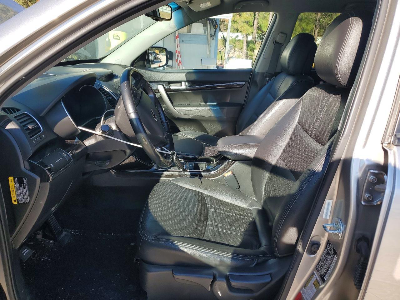 2015 Kia Sorento Lx - Фото 7
