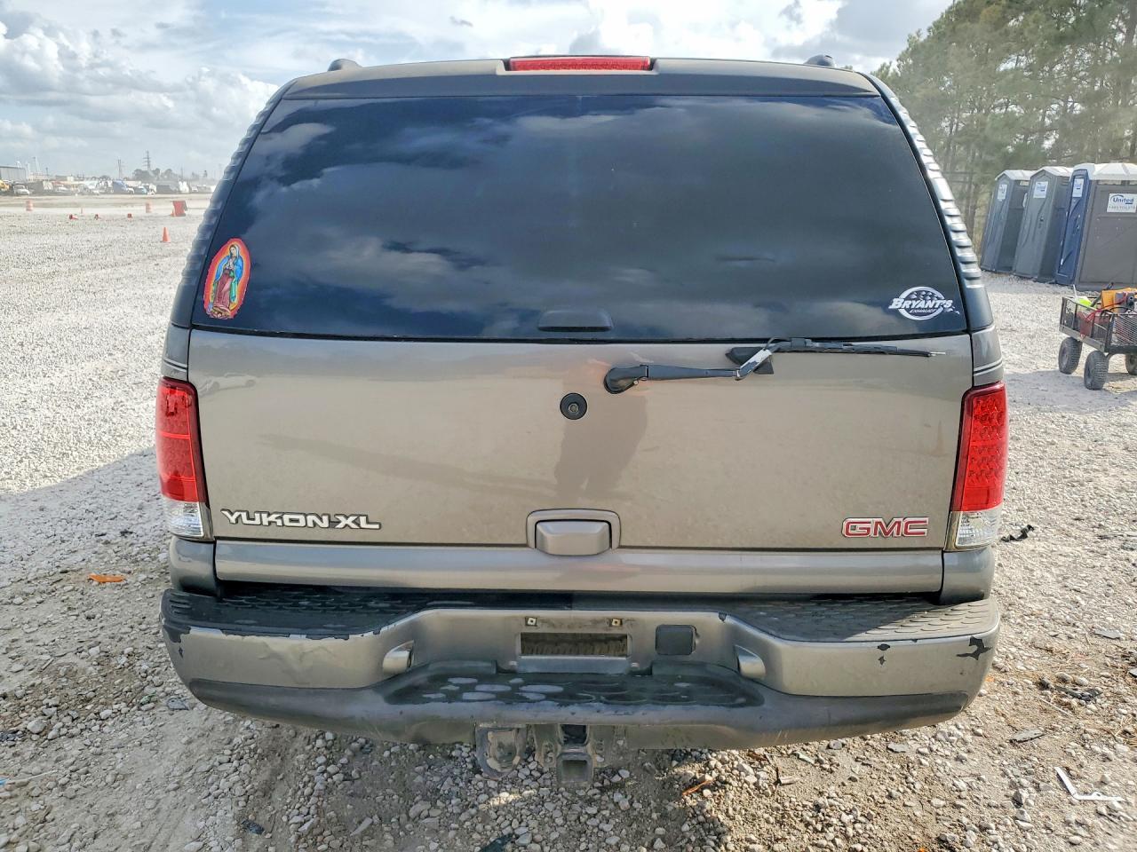 2005 GMC Yukon Xl Denali - Image 6