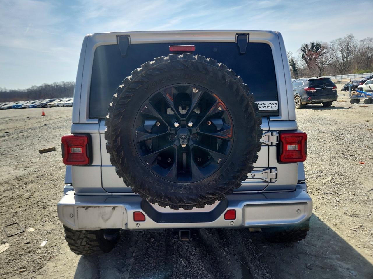 2021 Jeep Wrangler Unlimited Sahara - Фото 6