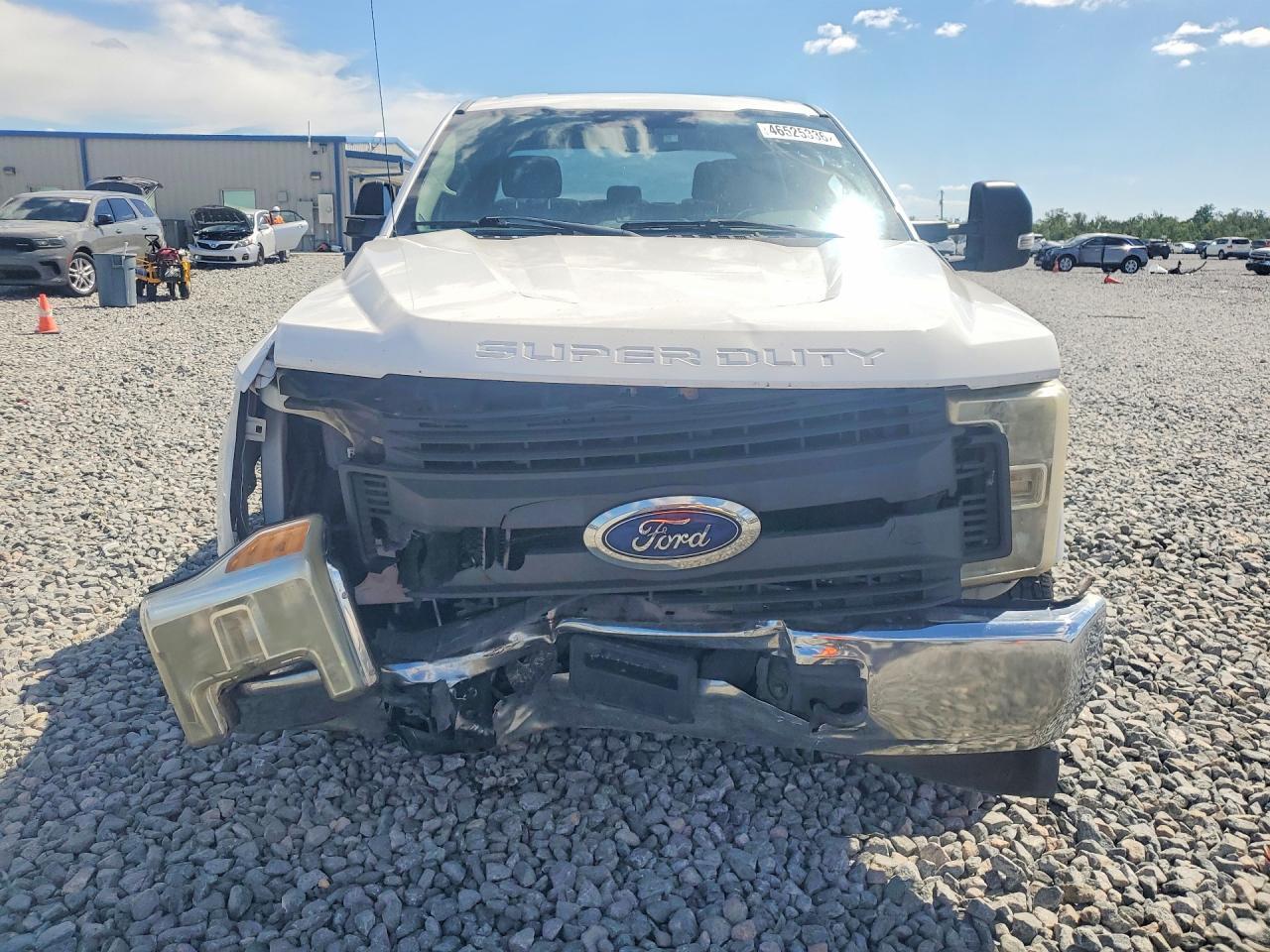 2017 Ford F250 Super Duty - Фото 5