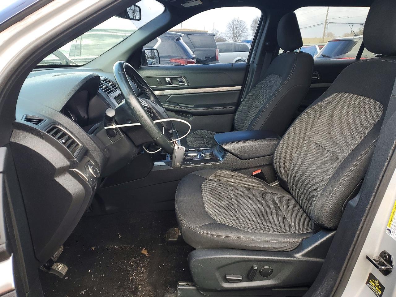 2019 Ford Explorer Xlt - Фото 7