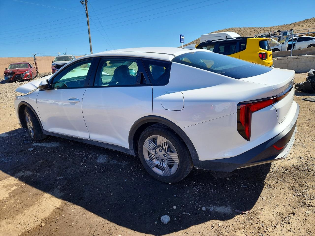 2025 Kia K4 Lx - Image 2