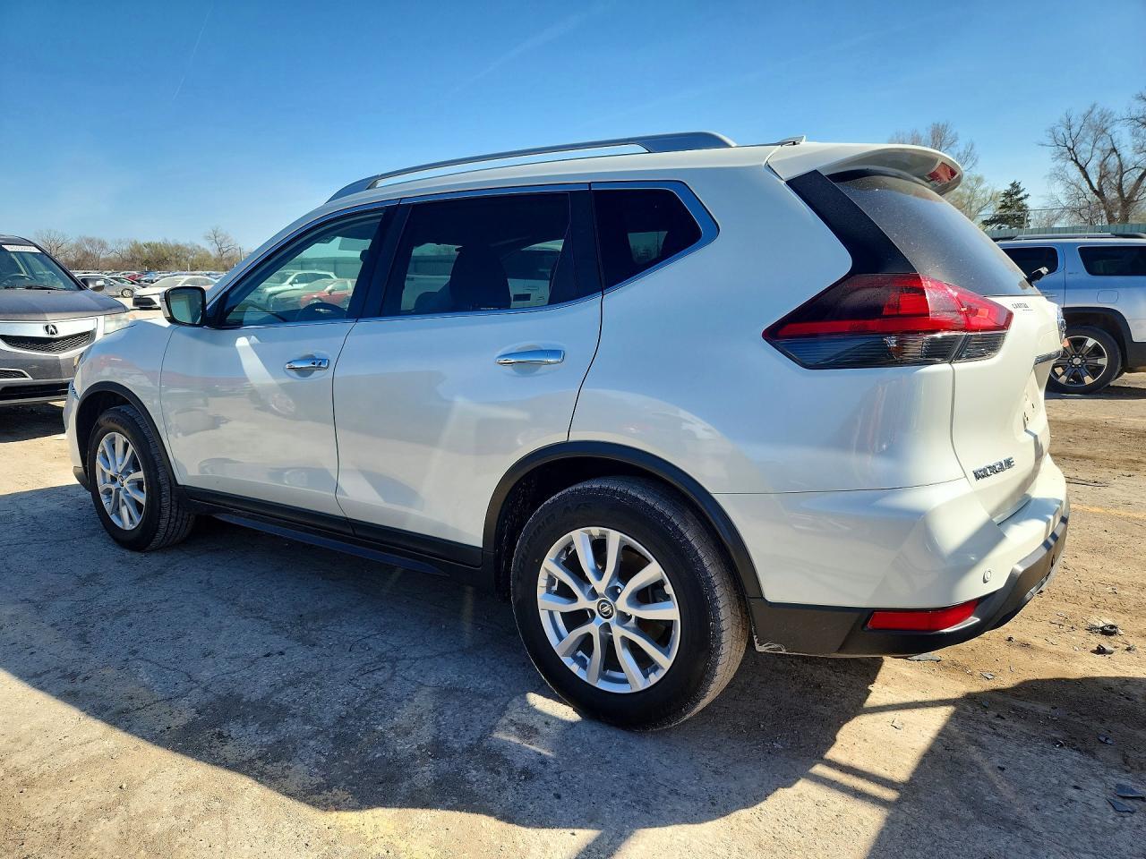 2019 Nissan Rogue Sv - Фото 2