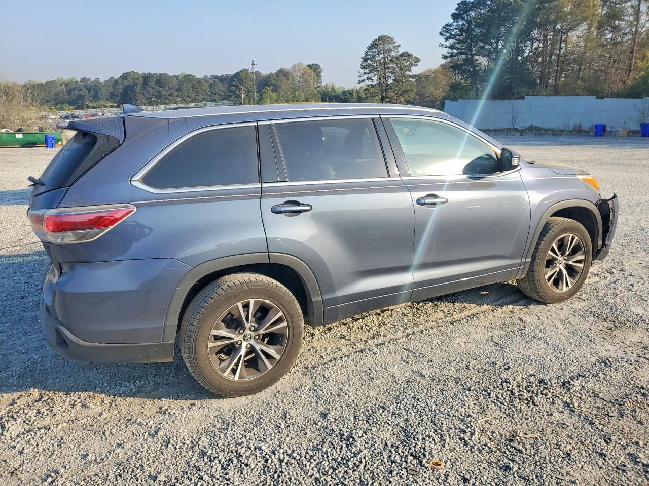 2016 Toyota Highlander Xle - Фото 3