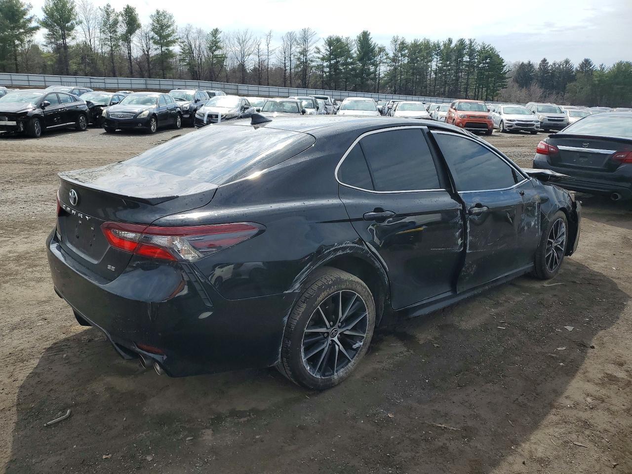 2024 Toyota Camry Se - Фото 3