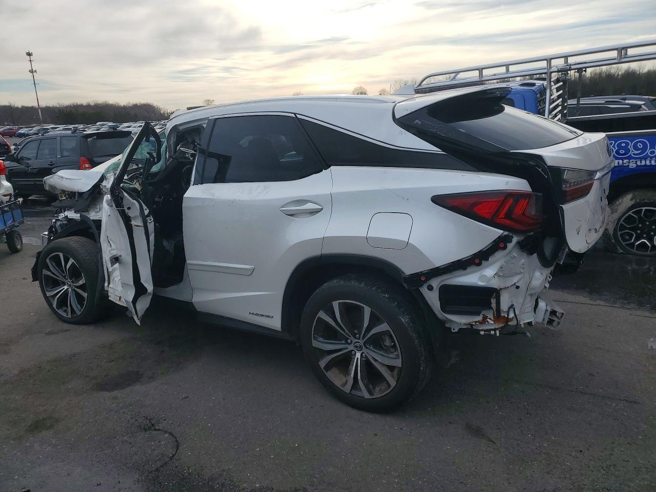 2020 Lexus Rx 450H - Фото 2