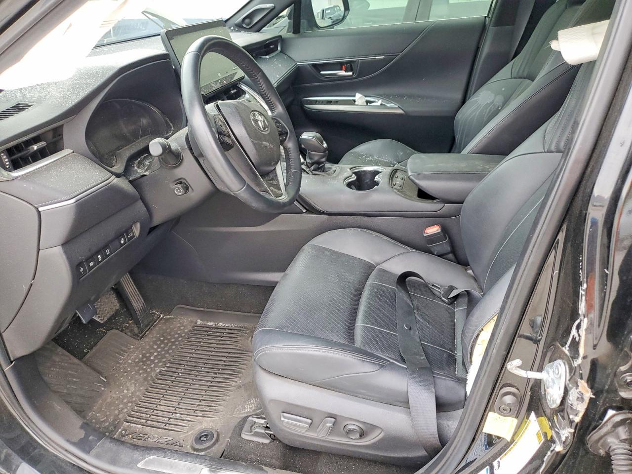 2022 Toyota Venza Limited - Фото 7