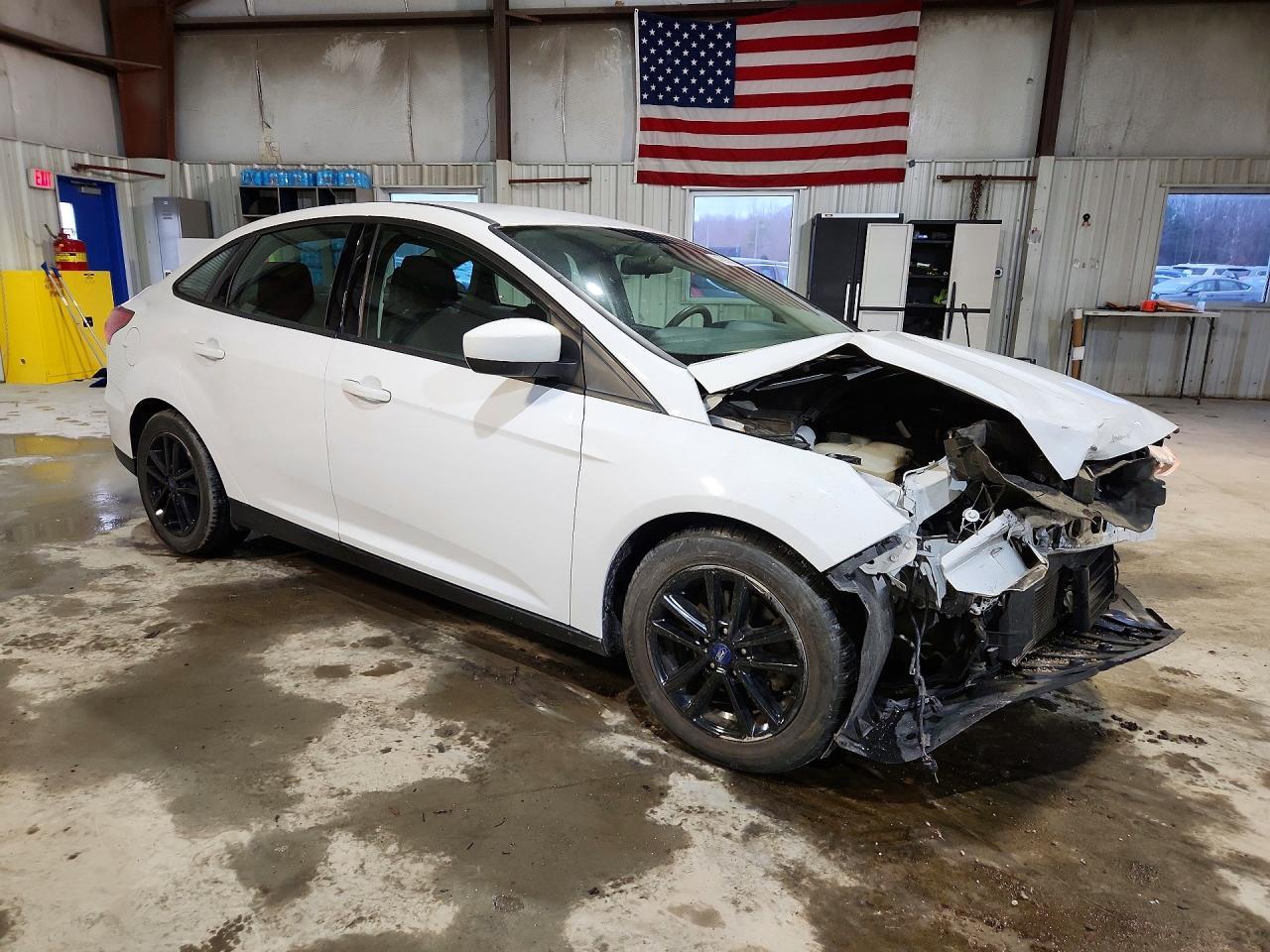 2018 Ford Focus Se - Image 4