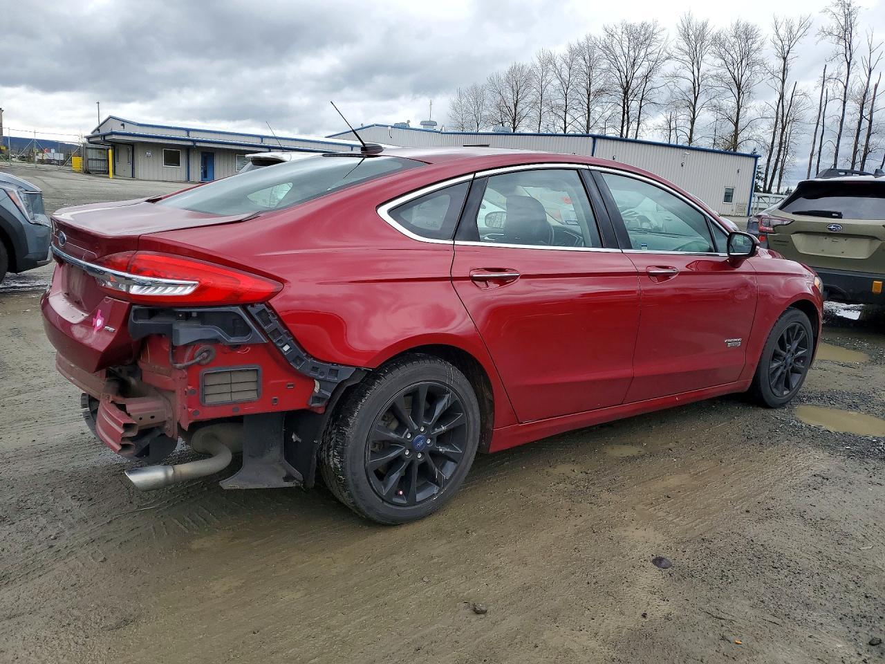 2017 Ford Fusion Se Phev - Фото 3