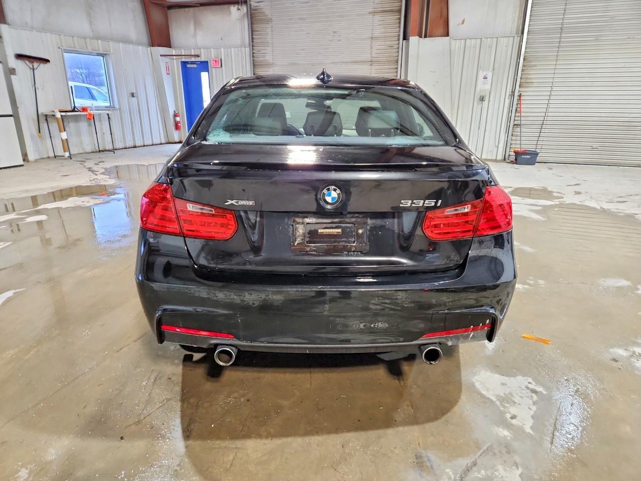 2014 BMW 335 Xi - Image 6