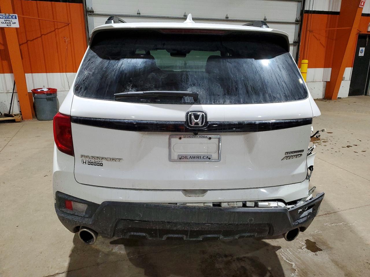 2023 Honda Passport Touring 4Dr - Image 6
