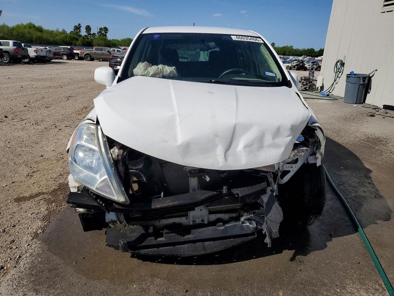 2012 Nissan Versa 1.8 S - Фото 5