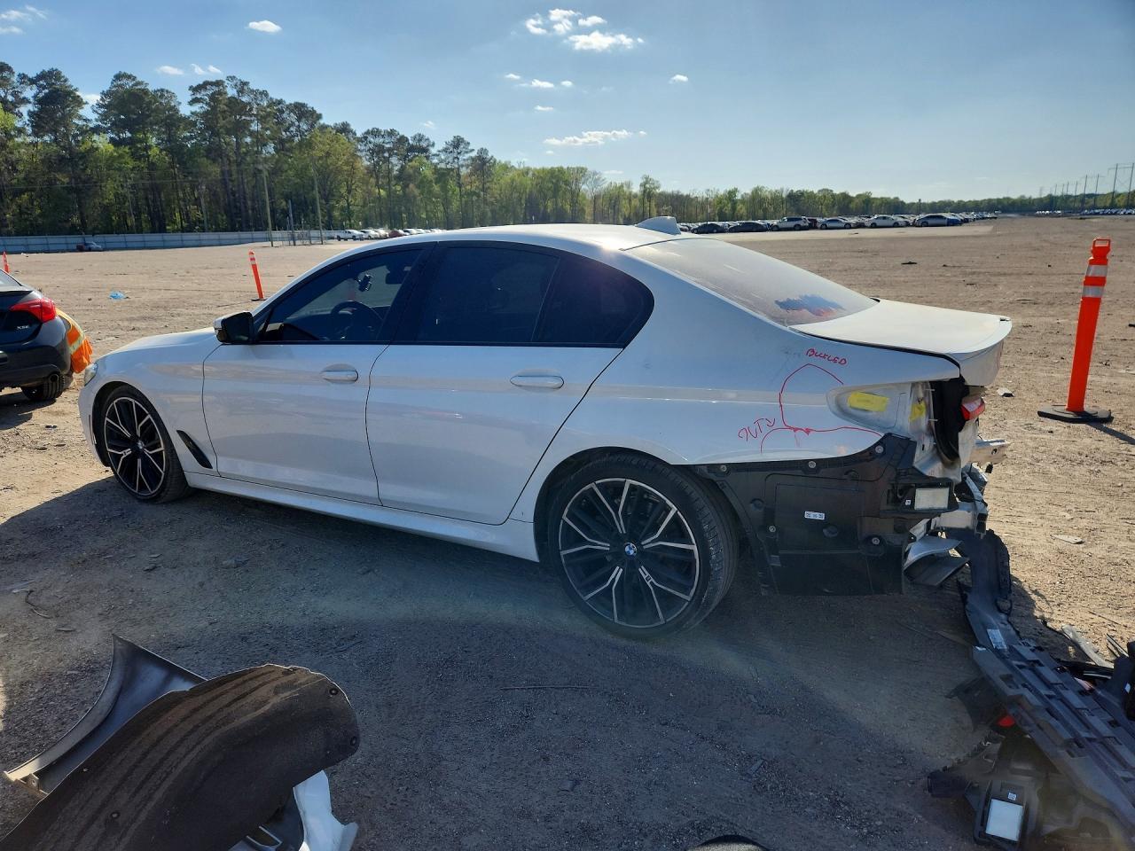 2021 BMW 530 I - Фото 2