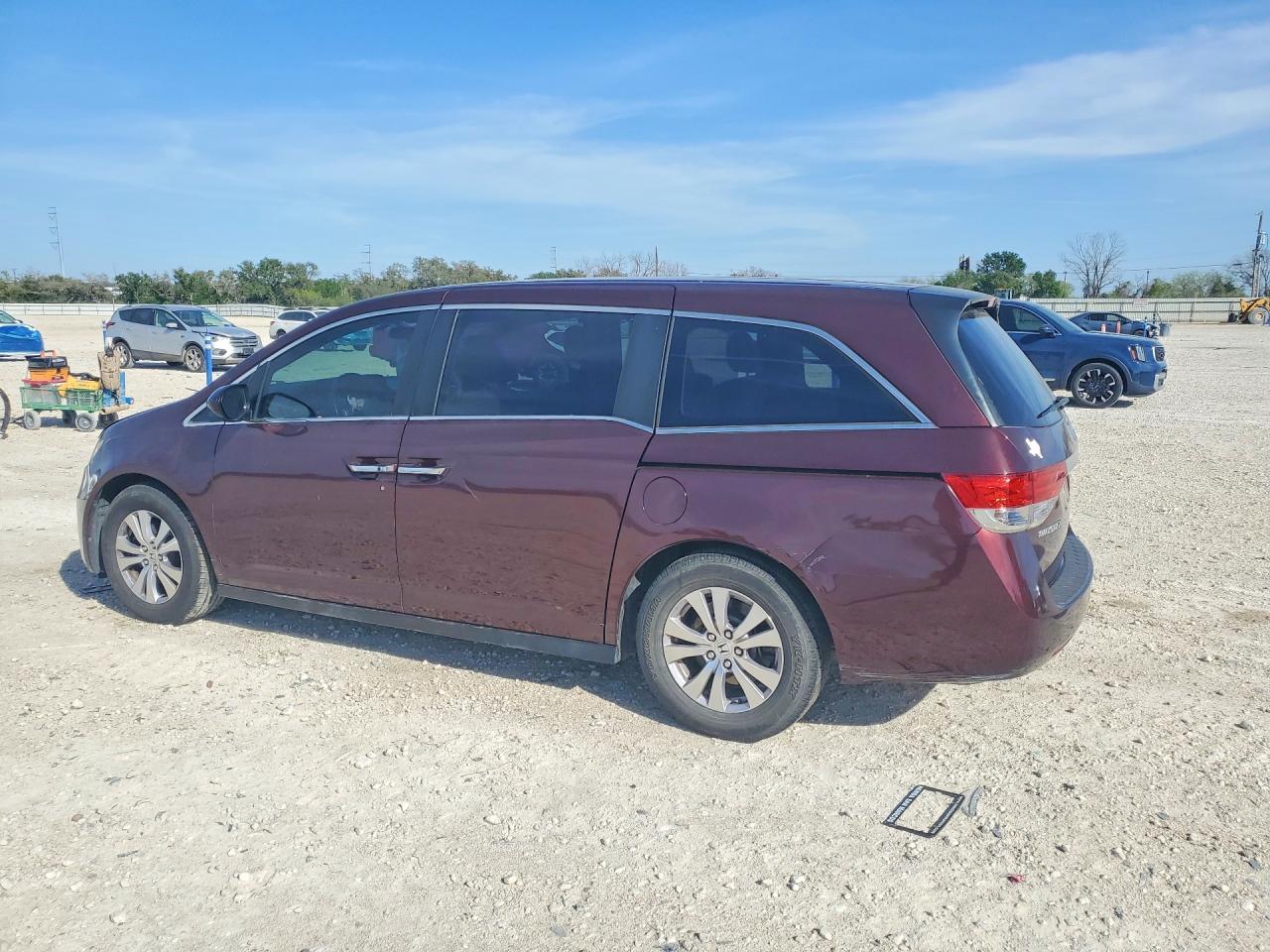 2014 Honda Odyssey Ex - Фото 2