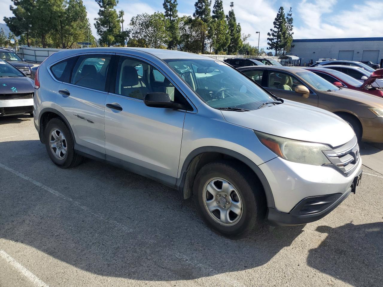 2014 Honda Cr-V Lx - Image 4