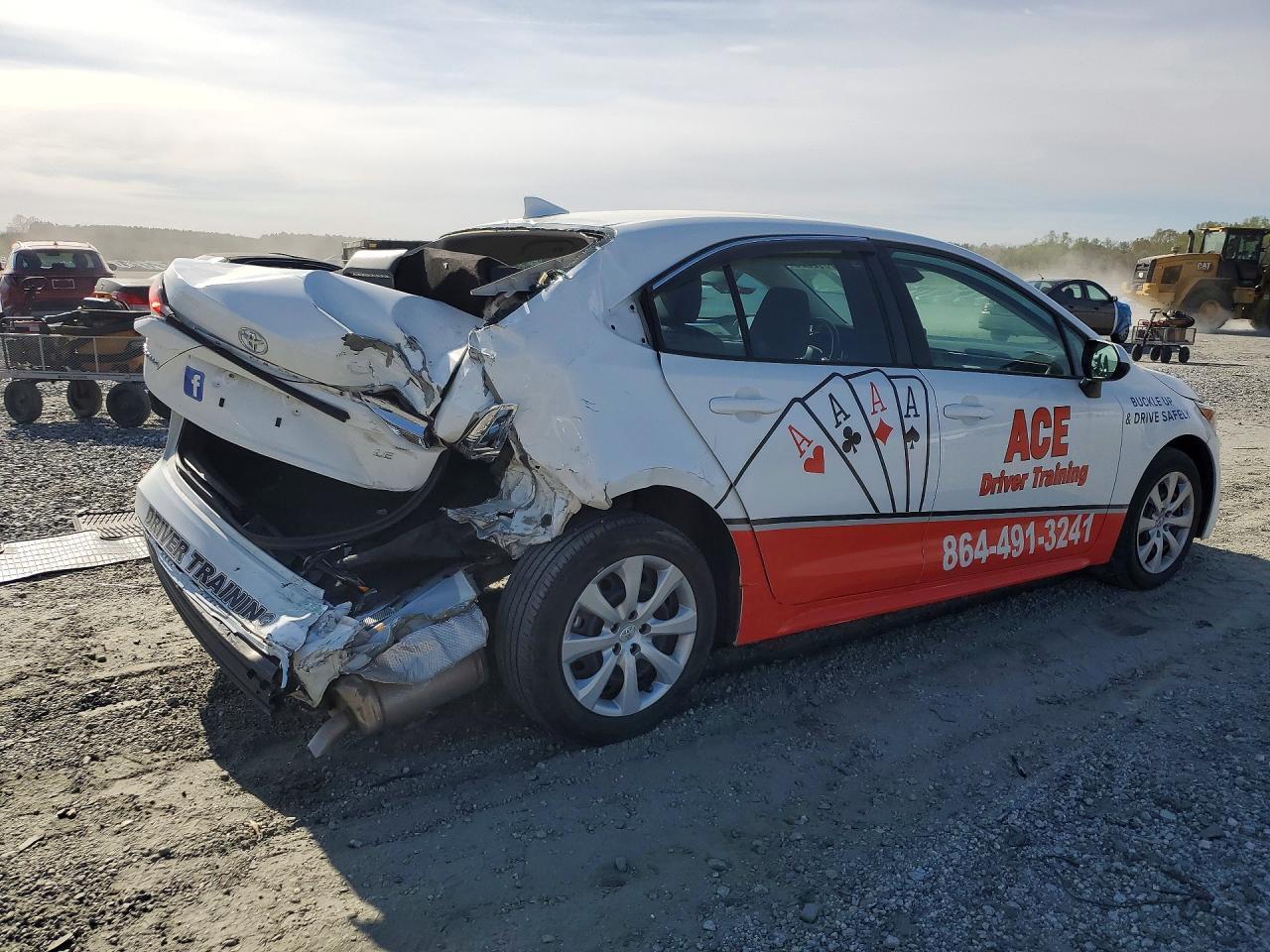 2023 Toyota Corolla - Фото 3