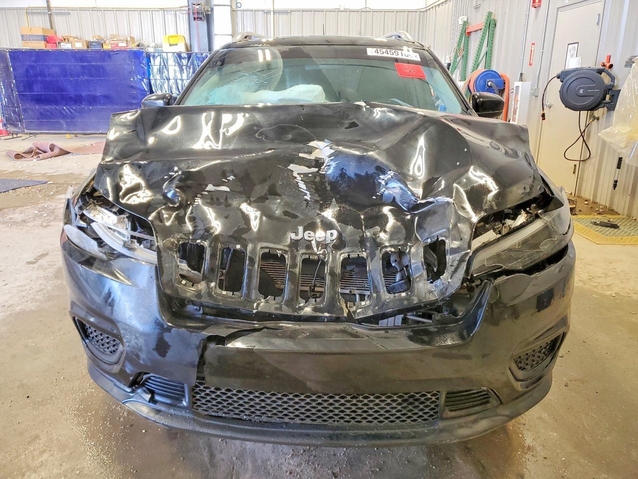 2020 Jeep Cherokee Latitude - Фото 5