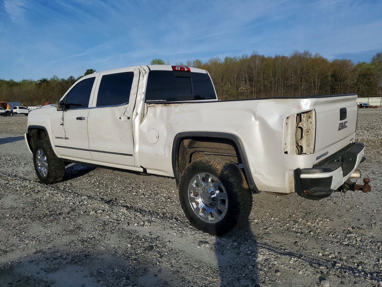 2018 GMC Sierra K2500 Denali - Фото 2