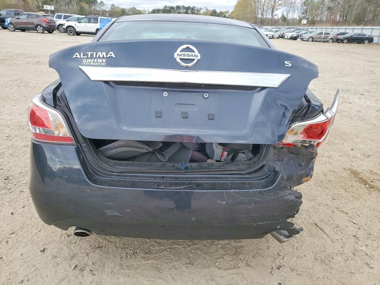 2015 Nissan Altima 2.5 S - Image 6