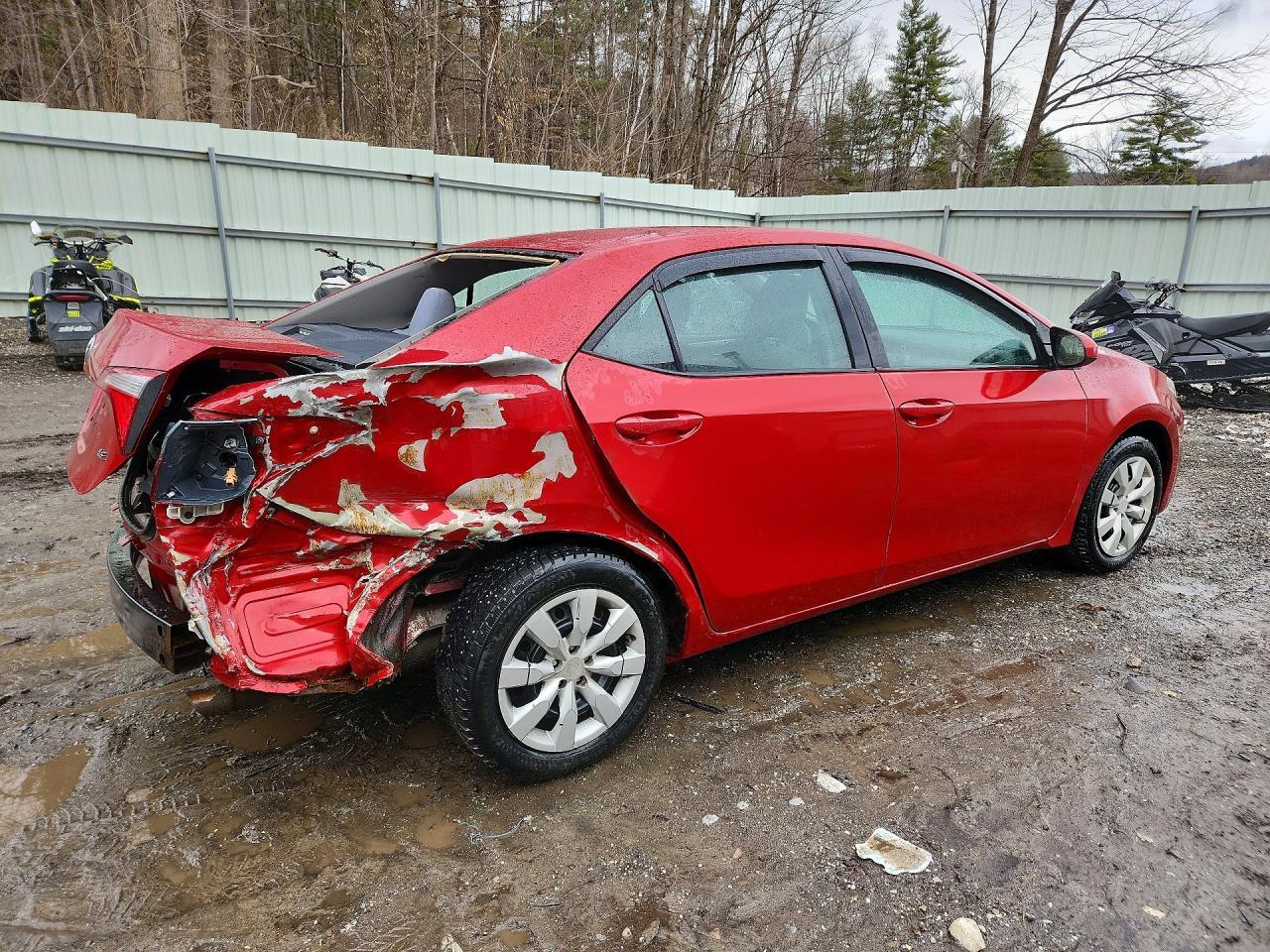 2016 Toyota Corolla Le - Фото 3
