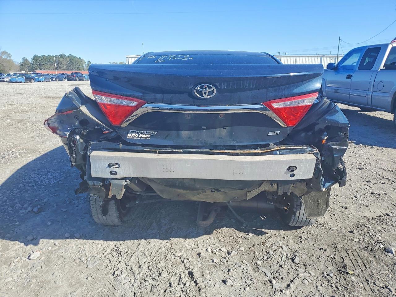 2017 Toyota Camry Se - Image 6