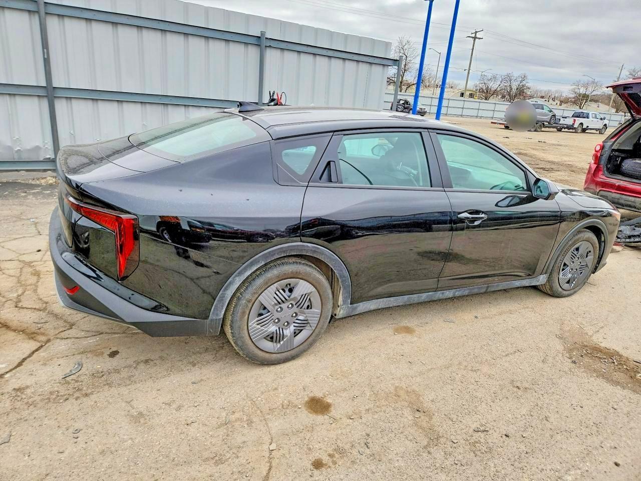 2025 Kia K4 Lx - Фото 3