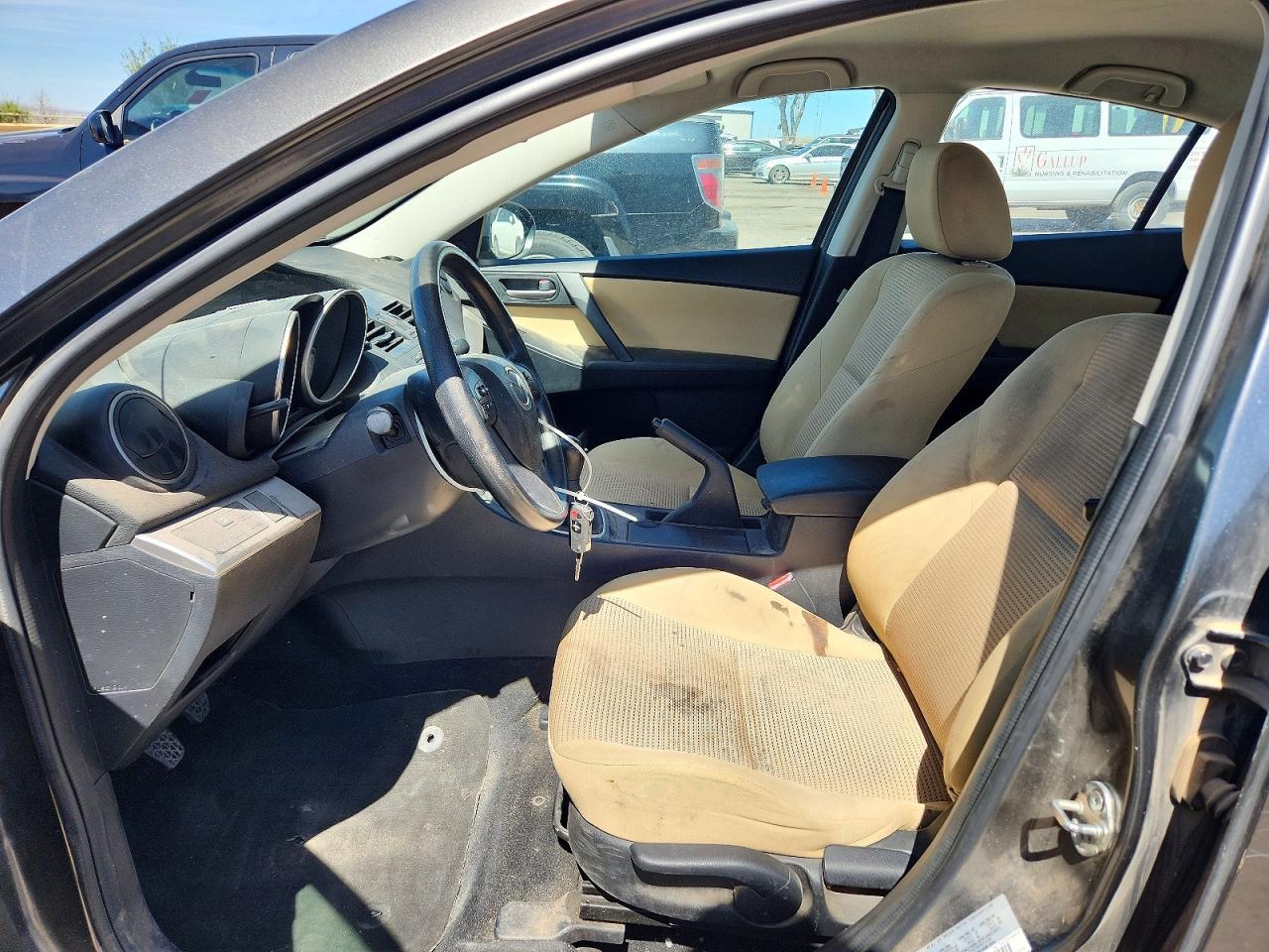 2012 Mazda 3 I - Image 7