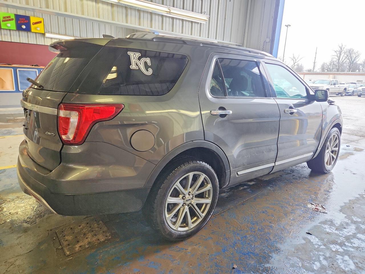 2017 Ford Explorer Limited - Фото 3