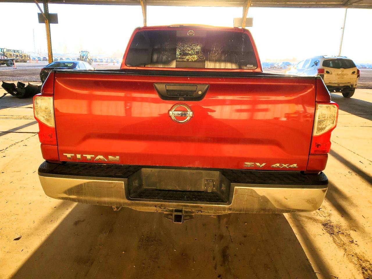 2018 Nissan Titan Sv - Фото 6