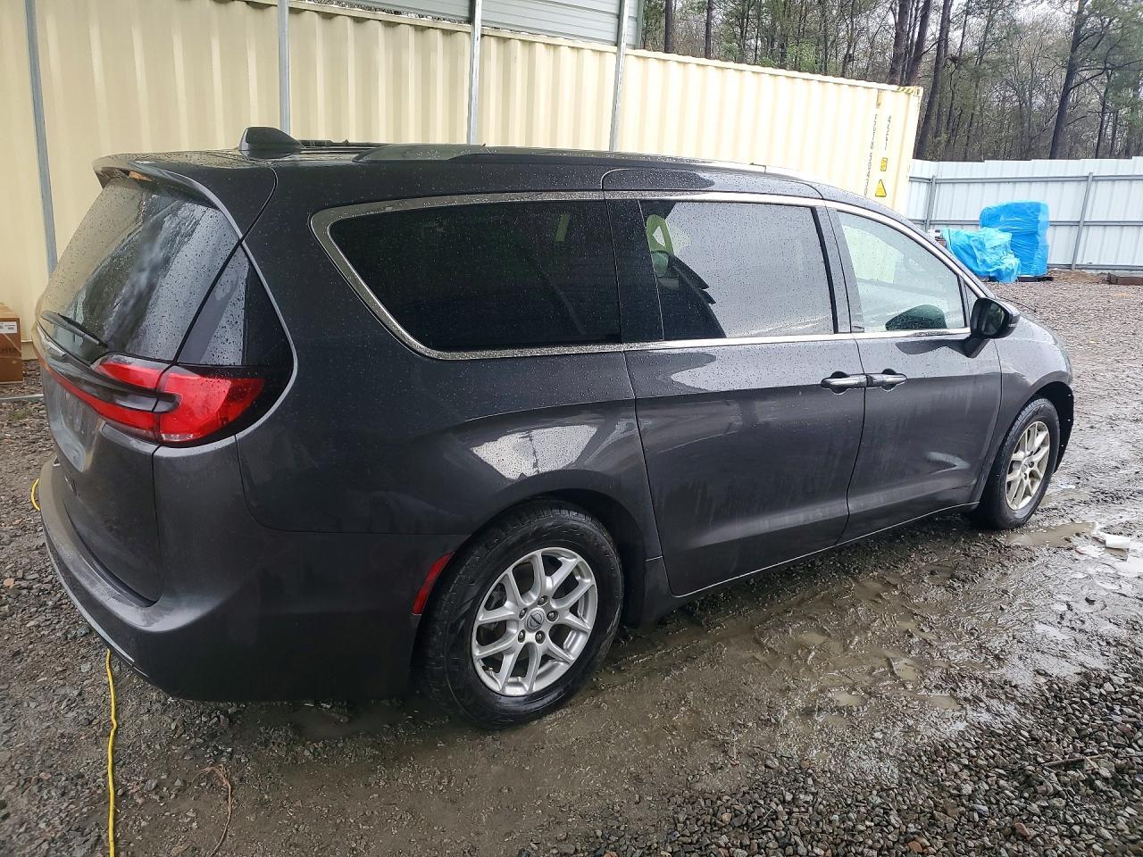 2021 Chrysler Pacifica Touring L - Фото 3