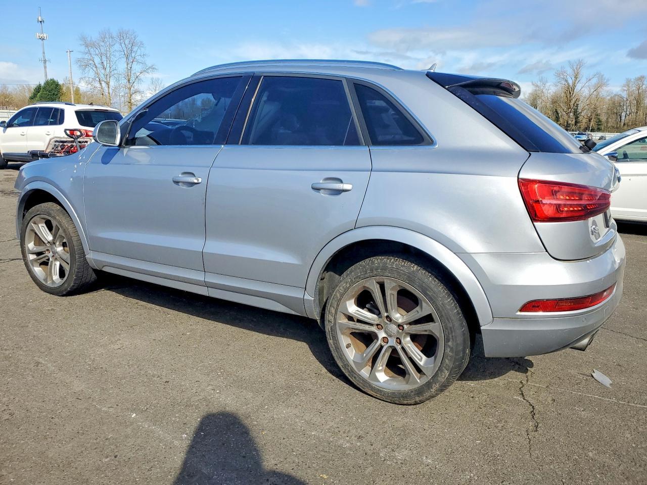2016 Audi Q3 Premium Plus - Фото 2