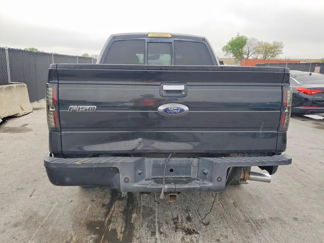 2010 Ford F150 Supercrew - Image 6