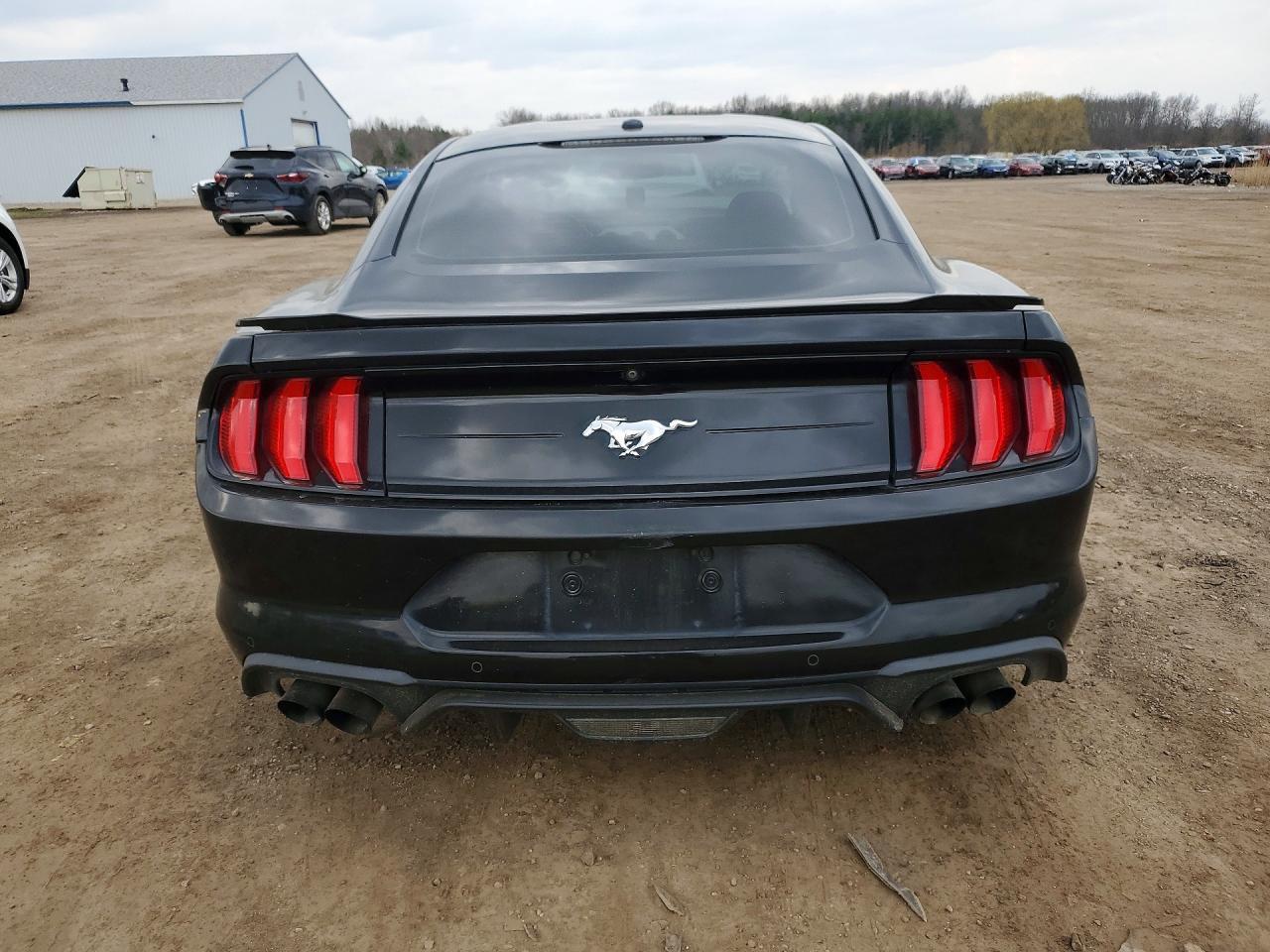 2019 Ford Mustang - Фото 6