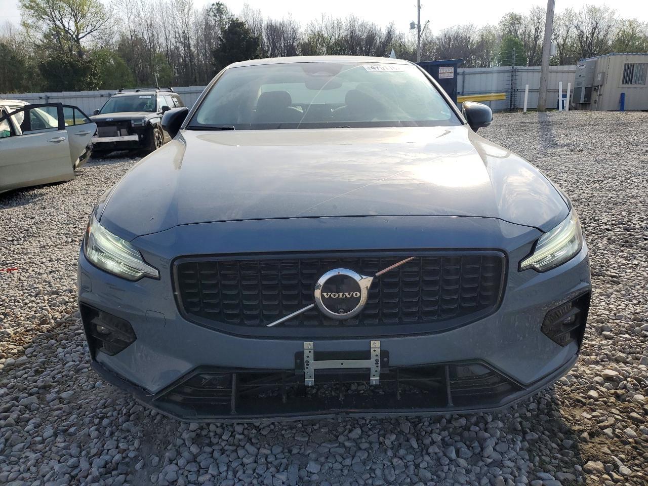 2024 Volvo S60 Plus - Фото 5