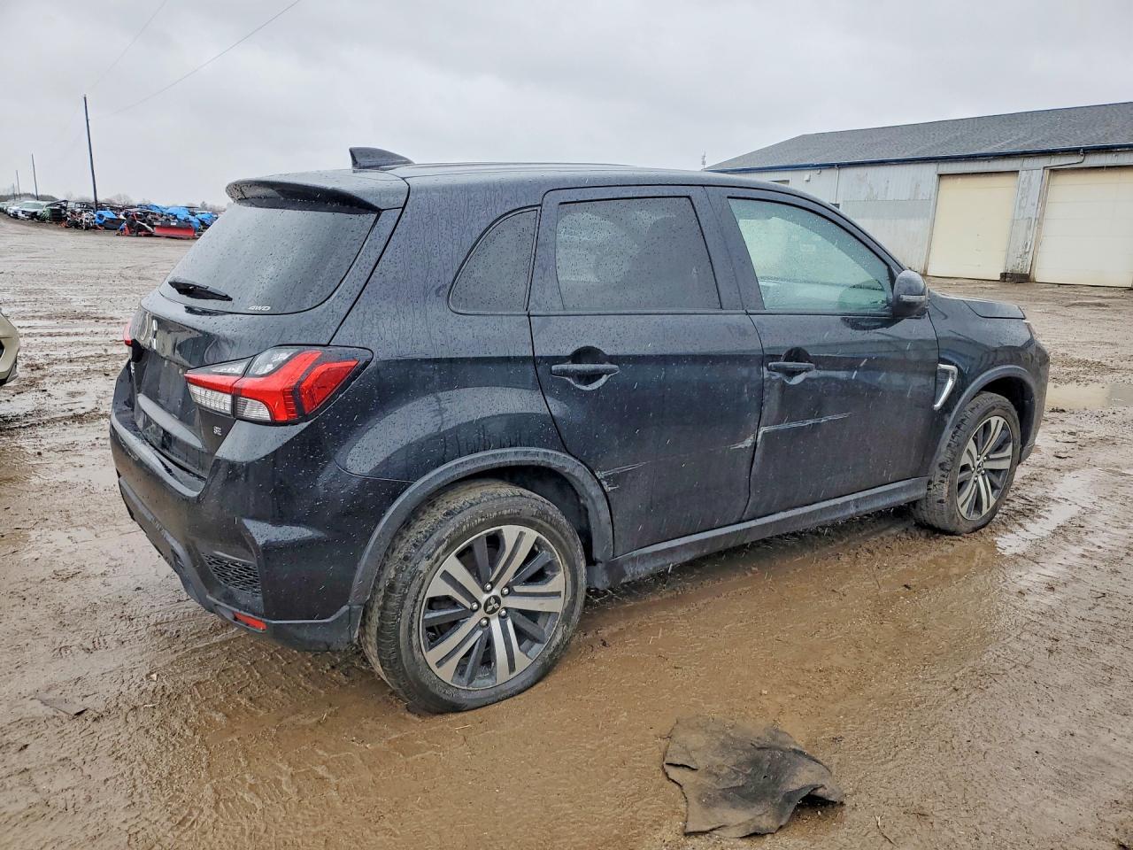 2021 Mitsubishi Outlander Sport Es - Фото 3
