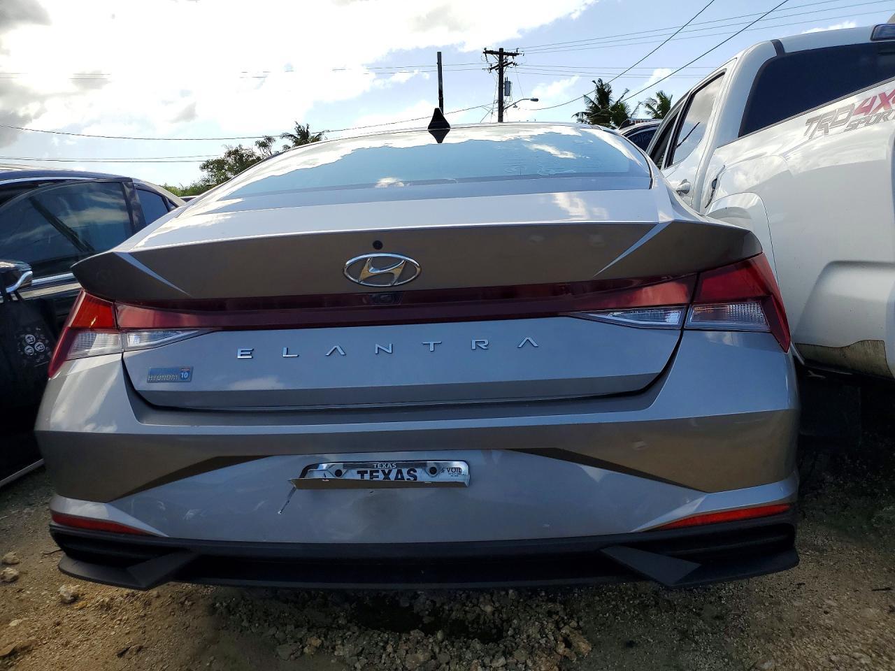 2023 Hyundai Elantra Sel - Фото 6